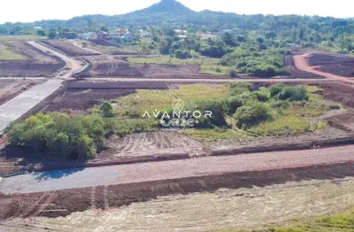 Terreno à venda na Avenida Primeira, 220, Diácono João Luiz Pozzobon, Santa Maria