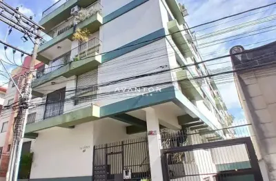Apartamento no centro de 1 dormitório, sala de estar, 2 banheiros, cozinha, área