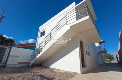 Apartamento novo de 2 dormitórios, sala e cozinha conjugados, banheiro e vaga de