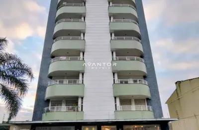 Apartamento semimobiliado, de frente com varanda gourmet, localização privilegia