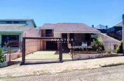 Casa ampla no bairro nossa senhora de lourdes  em santa maria.