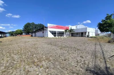 Barracão / Galpão / Depósito para alugar na Avenida Hélvio Basso, 1880, Nossa Senhora Medianeira, Santa Maria