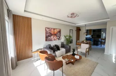 Excelente residencial com 3 dormitórios e 1 suíte no bairro Camobi em Santa Mari