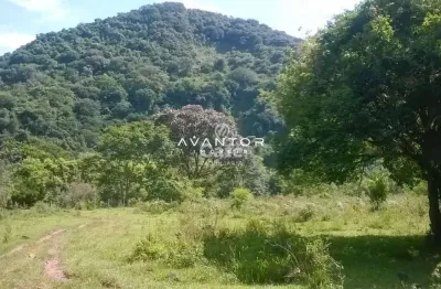 Chácara / sítio com 1 quarto à venda na Rodovia BR-287, Camobi, Santa Maria