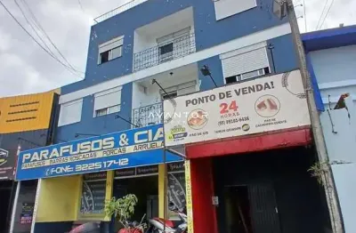 Apartamento De 2 Dormitórios, Sala De Estar, Banheiro Social, Cozinha e Área De