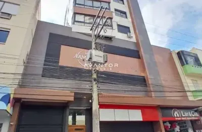 Apartamento De 1 Dormitório, Sala De Estar, Banheiro Social, Cozinha, Área De Se