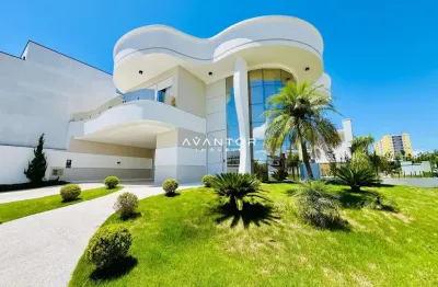 Casa, 3 Suítes, 5 Banheiros, 2 Vagas, Alto Padrão, Bauhaus, Camobi