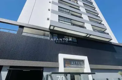 Apartamento de 3 dormitório completo, sendo 1 deles suíte, de frente, com sacada