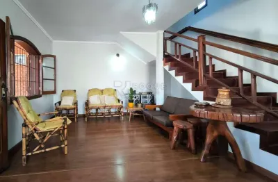 Sobrado residencial à venda – 4 dormitórios, edícula, espaço gourmet e 4 vagas de garagem