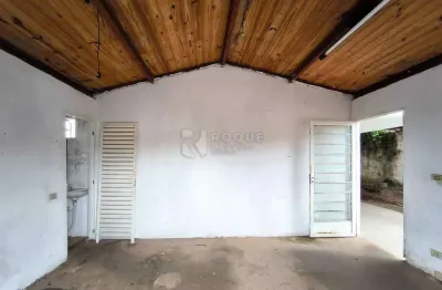 Casa com 2 quartos à venda na Vila Labaki, Limeira 