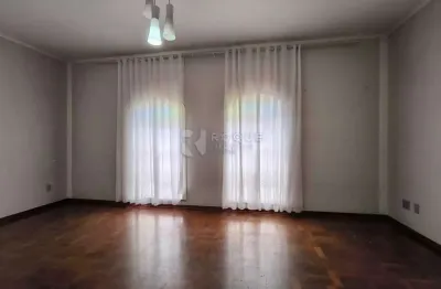 Casa com 4 quartos à venda na Vila Castelar, Limeira 
