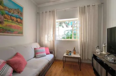 Casa térrea à venda – 3 dormitórios | ótima localização | parte alta do bairro