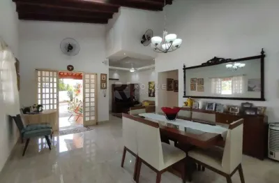 Chácara à venda no jardim chácaras morro alto – porteira fechada e completa!