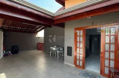 Casa térrea à venda – 2 dormitórios | 2 vagas | ambientes amplos e funcionais