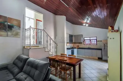 Casa na vila queiroz com 177 m² de área construída em seu terreno de 250 m²