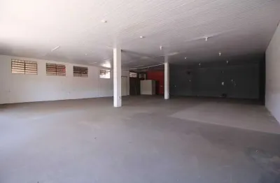 Barracão comercial -e xcelente localização - aceita permuta
