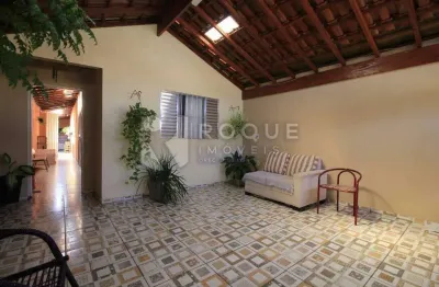 Casa com 2 quartos à venda no Parque Residencial Aeroporto, Limeira 