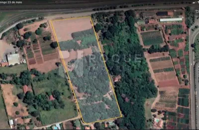 Terreno à venda no Bairro Parronchi, Limeira 