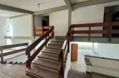 Casa em condomínio à venda no bairro jardim florença