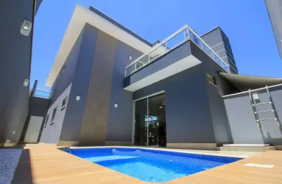 Casa em condomínio fechado – 4 quartos (3 suítes) | espaço gourmet | piscina