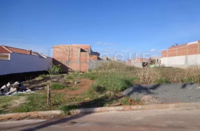 Terreno com 200 m² – infraestrutura completa e escritura registrada!