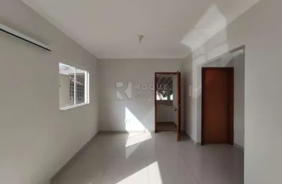 Casa com 2 quartos para alugar no Jardim Nova Europa, Limeira 