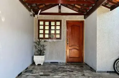 Casa à venda – 2 dormitórios (1 suíte) | porteira fechada | energia solar | segurança