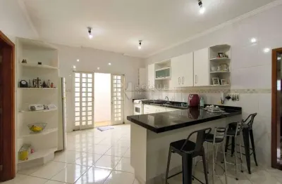 Casa com 3 quartos à venda no Centro, Limeira 