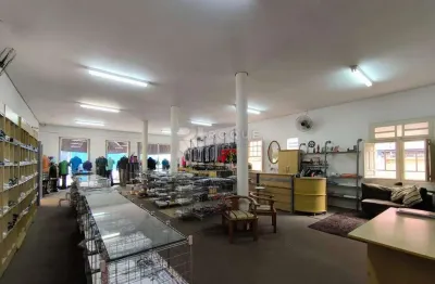 Casa comercial à venda no Centro, Limeira 