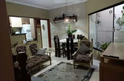 Casa térrea com 3 dormitórios | suíte, closet, área gourmet e garagem para 3 carros