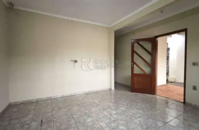 Casa com 3 quartos à venda no Jardim São Paulo, Limeira 