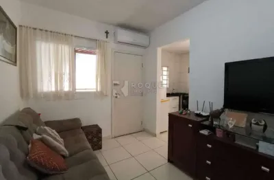Casa em condomínio à venda no bairro jardim campo belo