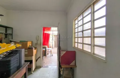 Casa em amplo terreno à venda na vila cláudia – limeira/sp