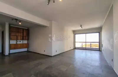 Apartamento com 4 quartos para alugar no Centro, Limeira 