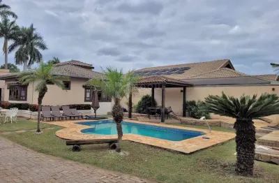Excelente Casa Térrea com piscina à Venda no Condomínio Portal das Rosas – Limeira/SP
