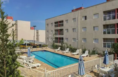 Apartamento com 3 quartos para alugar na Vila Labaki, Limeira 