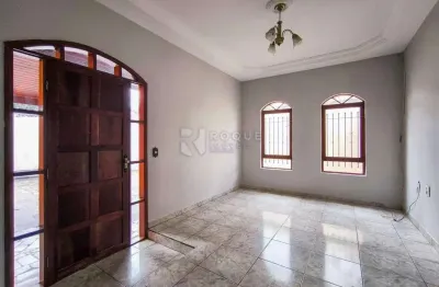 Casa com 3 quartos à venda no Parque Novo Mundo, Limeira 