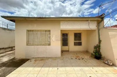 Casa com 3 quartos para alugar na Vila São Luiz, Limeira 