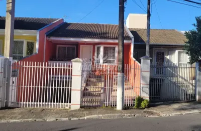 Casa com 3 quartos à venda na rua coronel benedito tertuliano cordeiro, 60, tingui, curitiba, 136 m2 por r$ 590.000