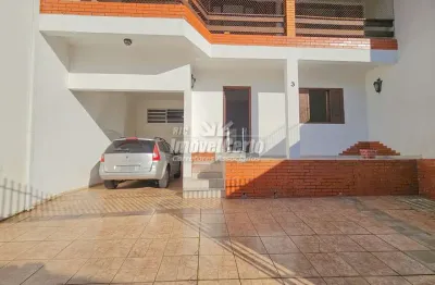 Casa com 3 quartos à venda na rua governador jorge lacerda, guabirotuba, curitiba, 222 m2 por r$ 850.000