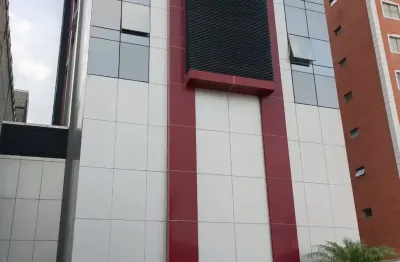 2 salas comercial casa verde com 2 banheiros internos. ótima localização