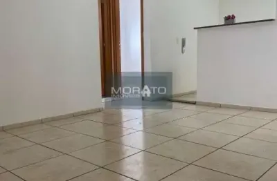 Apartamento de dois quartos uma vaga bairro california