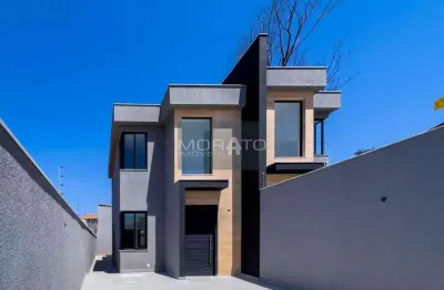Casa geminada, 3 quartos, 1 suite com closet, 2 vagas, bairro santa amélia