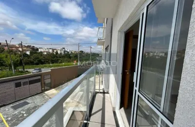 Apartamento de 02 quartos com suíte e varanda em excelente localização no bairro xangri-lá