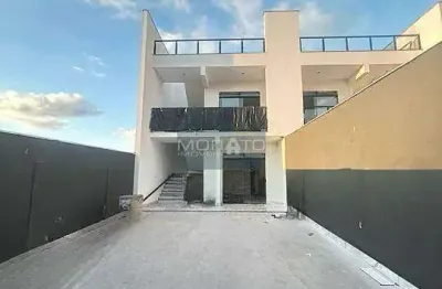 Casa de 03 quartos com suíte e 02 vagas em ótima localização no xangri-lá