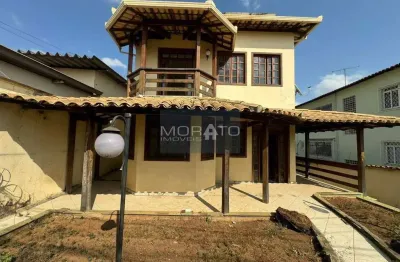Casa 3 quartos, 1 suíte, 6 vagas de aragem no bairro três barras