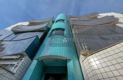 Área privativa com 3 quartos, 1 suíte, 2 vagas no bairro santa rosa