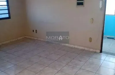Casa com 4 quartos à venda na Rua Doutor Mário Guerra Paixão, --, Industrial, Contagem