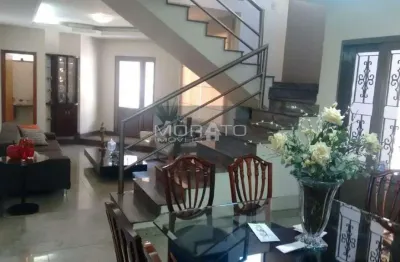Casa 4 quartos, 1 suíte com hidro, 8 vagas. inconfidentes-contagem.