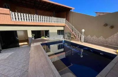 Casa com 5 quartos à venda na Rua Vereador Orlando Bonfim, --, Planalto, Belo Horizonte